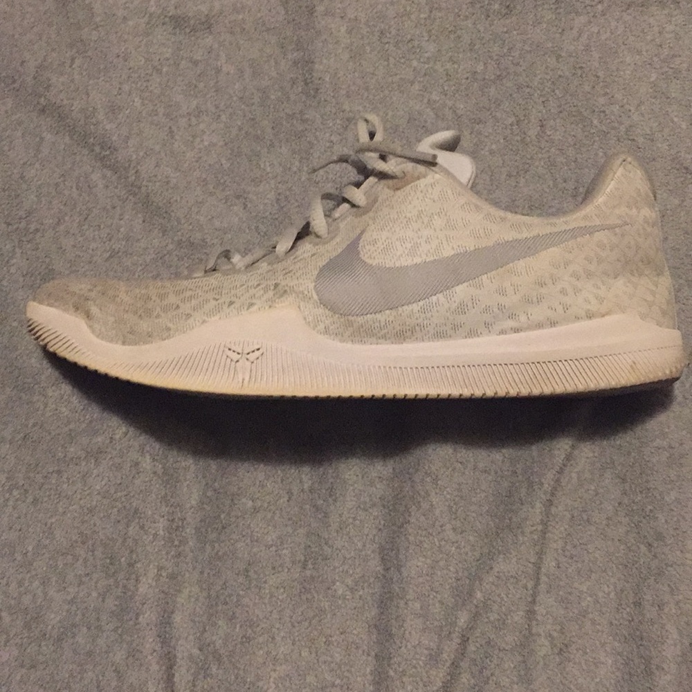 Nike Kobe Mamba Instinct Basketball Shoes